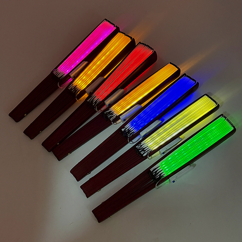 Decor Lighting Fans - พัดมือพับได้ขนาด 13 นิ้ว ไฟ LED กระพริบ